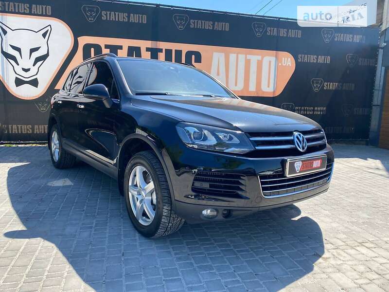 Позашляховик / Кросовер Volkswagen Touareg 2014 в Вінниці