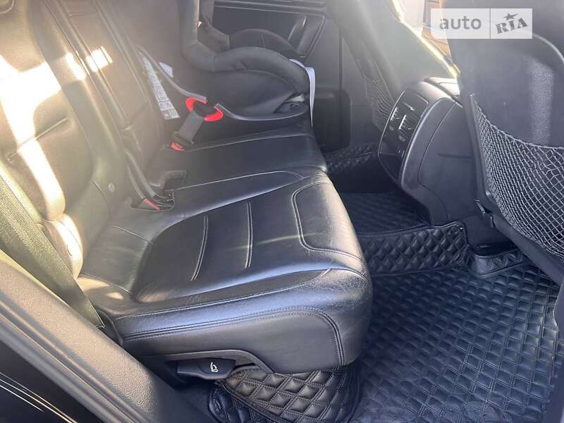 Позашляховик / Кросовер Volkswagen Touareg 2010 в Хмельницькому