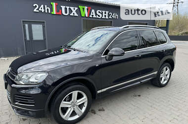 Внедорожник / Кроссовер Volkswagen Touareg 2013 в Львове