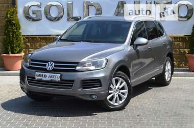 Внедорожник / Кроссовер Volkswagen Touareg 2013 в Одессе