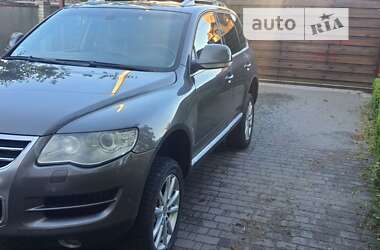 Позашляховик / Кросовер Volkswagen Touareg 2008 в Броварах