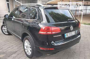 Позашляховик / Кросовер Volkswagen Touareg 2013 в Слов'янську