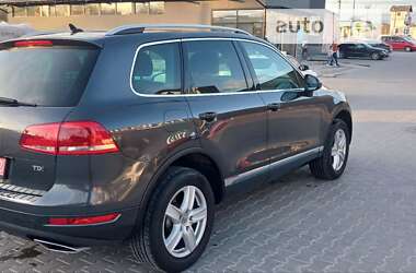 Позашляховик / Кросовер Volkswagen Touareg 2011 в Теребовлі