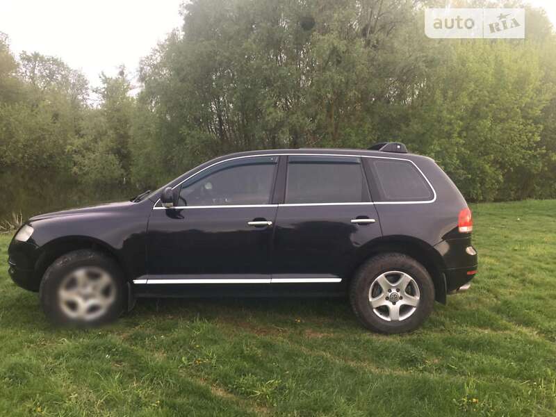 Позашляховик / Кросовер Volkswagen Touareg 2003 в Лубнах