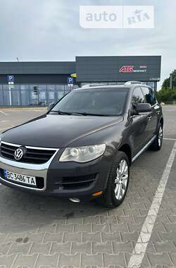 Позашляховик / Кросовер Volkswagen Touareg 2009 в Львові