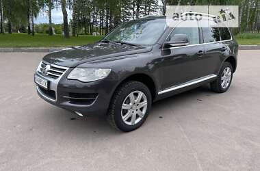 Позашляховик / Кросовер Volkswagen Touareg 2008 в Житомирі