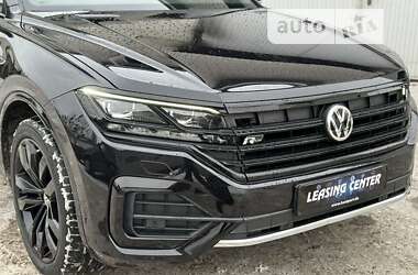 Позашляховик / Кросовер Volkswagen Touareg 2019 в Черкасах