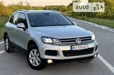 Внедорожник / Кроссовер Volkswagen Touareg 2013 в Тернополе