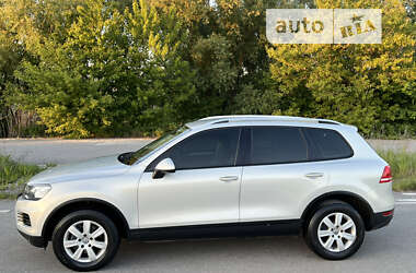 Внедорожник / Кроссовер Volkswagen Touareg 2013 в Тернополе