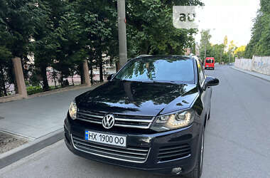 Внедорожник / Кроссовер Volkswagen Touareg 2010 в Черновцах