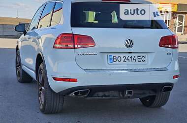 Позашляховик / Кросовер Volkswagen Touareg 2014 в Тернополі