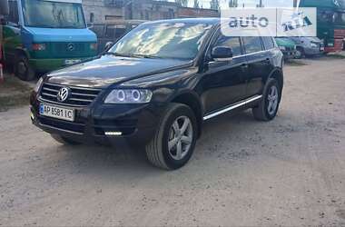 Позашляховик / Кросовер Volkswagen Touareg 2005 в Запоріжжі