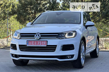 Позашляховик / Кросовер Volkswagen Touareg 2013 в Рівному