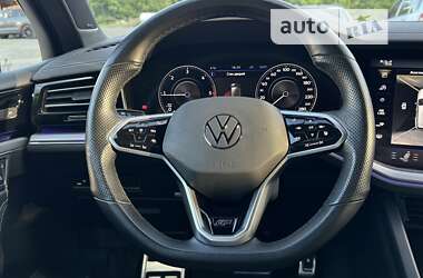 Внедорожник / Кроссовер Volkswagen Touareg 2021 в Гнивани