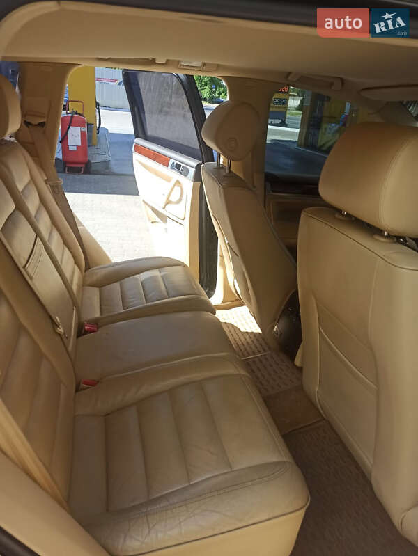 Позашляховик / Кросовер Volkswagen Touareg 2006 в Одесі