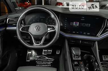 Внедорожник / Кроссовер Volkswagen Touareg 2022 в Одессе
