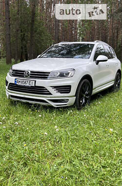 Позашляховик / Кросовер Volkswagen Touareg 2015 в Бердичеві