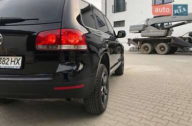 Внедорожник / Кроссовер Volkswagen Touareg 2007 в Поляне