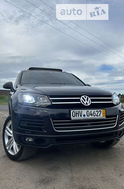 Позашляховик / Кросовер Volkswagen Touareg 2012 в Подільську