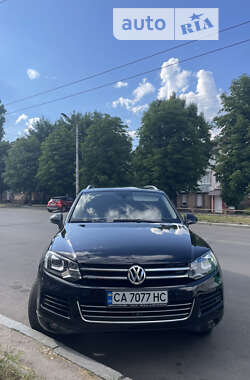 Позашляховик / Кросовер Volkswagen Touareg 2013 в Кропивницькому