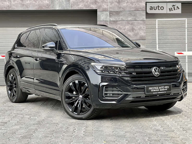 Внедорожник / Кроссовер Volkswagen Touareg 2022 в Киеве