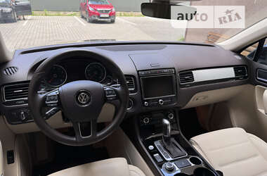 Внедорожник / Кроссовер Volkswagen Touareg 2017 в Коломые