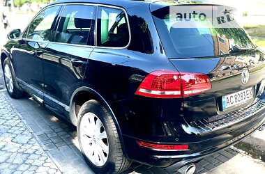 Позашляховик / Кросовер Volkswagen Touareg 2013 в Нововолинську