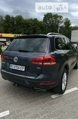 Позашляховик / Кросовер Volkswagen Touareg 2011 в Тернополі