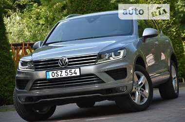 Внедорожник / Кроссовер Volkswagen Touareg 2015 в Дрогобыче