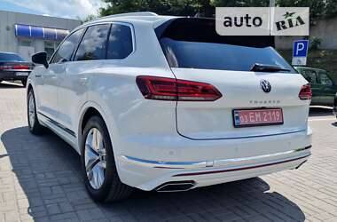 Позашляховик / Кросовер Volkswagen Touareg 2021 в Тернополі