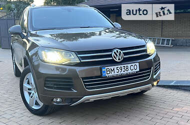 Позашляховик / Кросовер Volkswagen Touareg 2012 в Сумах