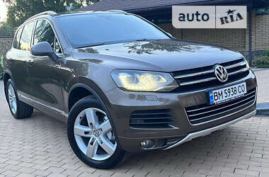 Позашляховик / Кросовер Volkswagen Touareg 2012 в Сумах