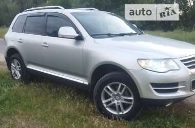 Внедорожник / Кроссовер Volkswagen Touareg 2008 в Хмельницком