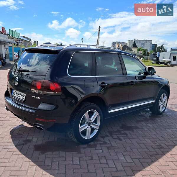 Позашляховик / Кросовер Volkswagen Touareg 2009 в Луцьку