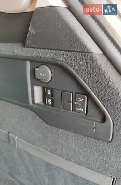 Позашляховик / Кросовер Volkswagen Touareg 2013 в 