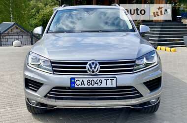 Позашляховик / Кросовер Volkswagen Touareg 2016 в Умані