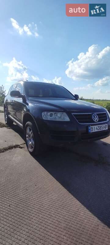Внедорожник / Кроссовер Volkswagen Touareg 2003 в Харькове