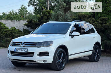 Внедорожник / Кроссовер Volkswagen Touareg 2011 в Днепре