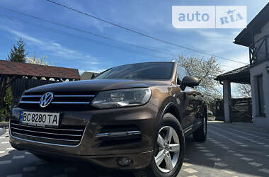 Позашляховик / Кросовер Volkswagen Touareg 2012 в Львові