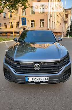 Внедорожник / Кроссовер Volkswagen Touareg 2019 в Одессе