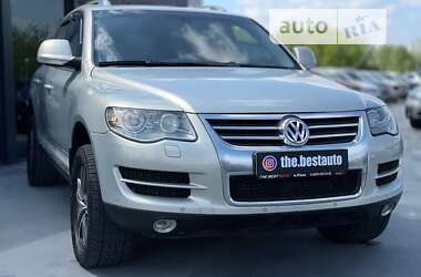 Позашляховик / Кросовер Volkswagen Touareg 2009 в Рівному