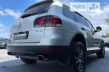 Позашляховик / Кросовер Volkswagen Touareg 2009 в Рівному