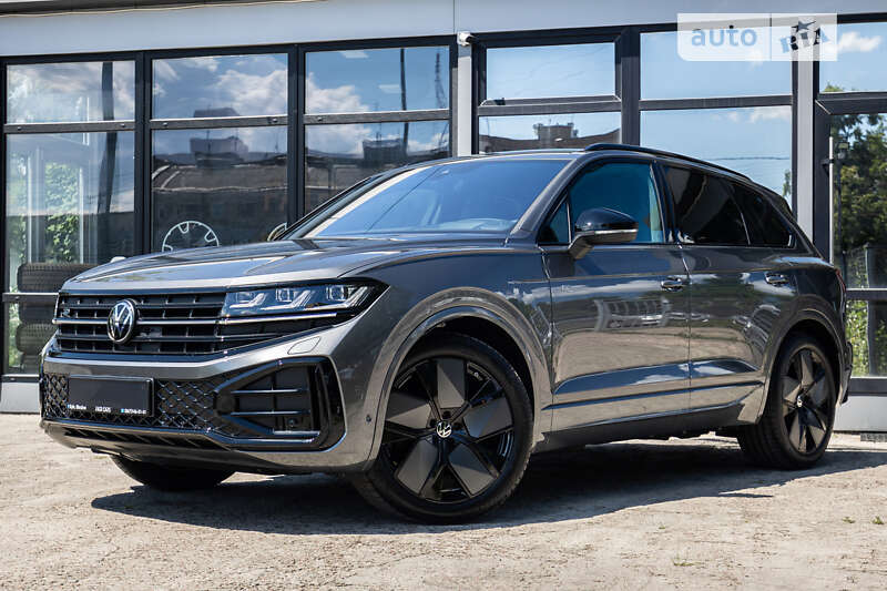 Позашляховик / Кросовер Volkswagen Touareg 2024 в Києві
