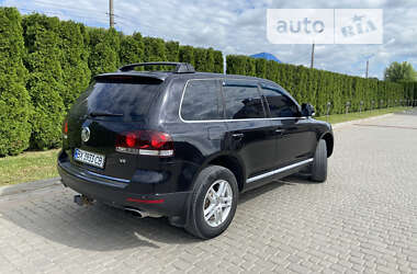 Внедорожник / Кроссовер Volkswagen Touareg 2007 в Дунаевцах