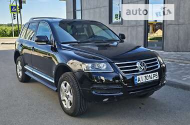 Позашляховик / Кросовер Volkswagen Touareg 2006 в Києві