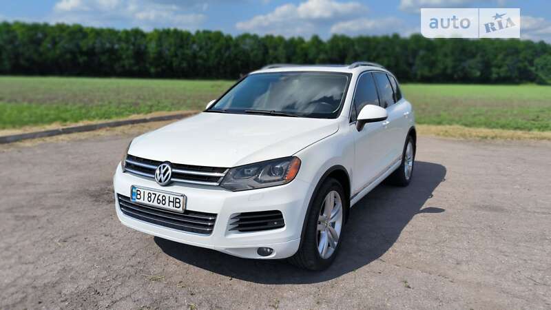 Позашляховик / Кросовер Volkswagen Touareg 2012 в Кременчуці