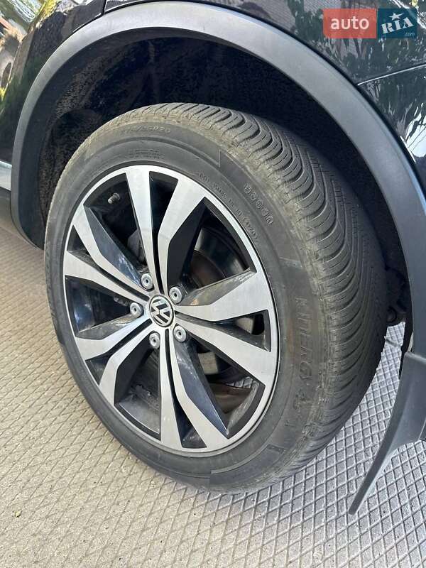 Внедорожник / Кроссовер Volkswagen Touareg 2012 в Первомайске фото 25 Внедорожник / Кроссовер Volkswagen Touareg 2012 в Первомайске