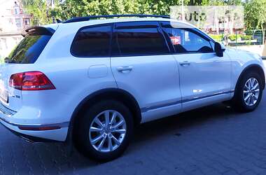 Внедорожник / Кроссовер Volkswagen Touareg 2014 в Кривом Роге