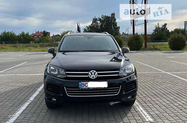 Позашляховик / Кросовер Volkswagen Touareg 2013 в Львові
