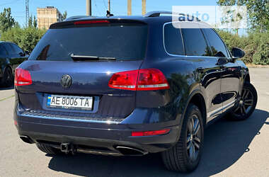 Внедорожник / Кроссовер Volkswagen Touareg 2011 в Кривом Роге